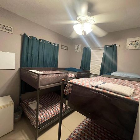 Miami Vibes "Hostel-Like" Shared Room North Miami Zewnętrze zdjęcie