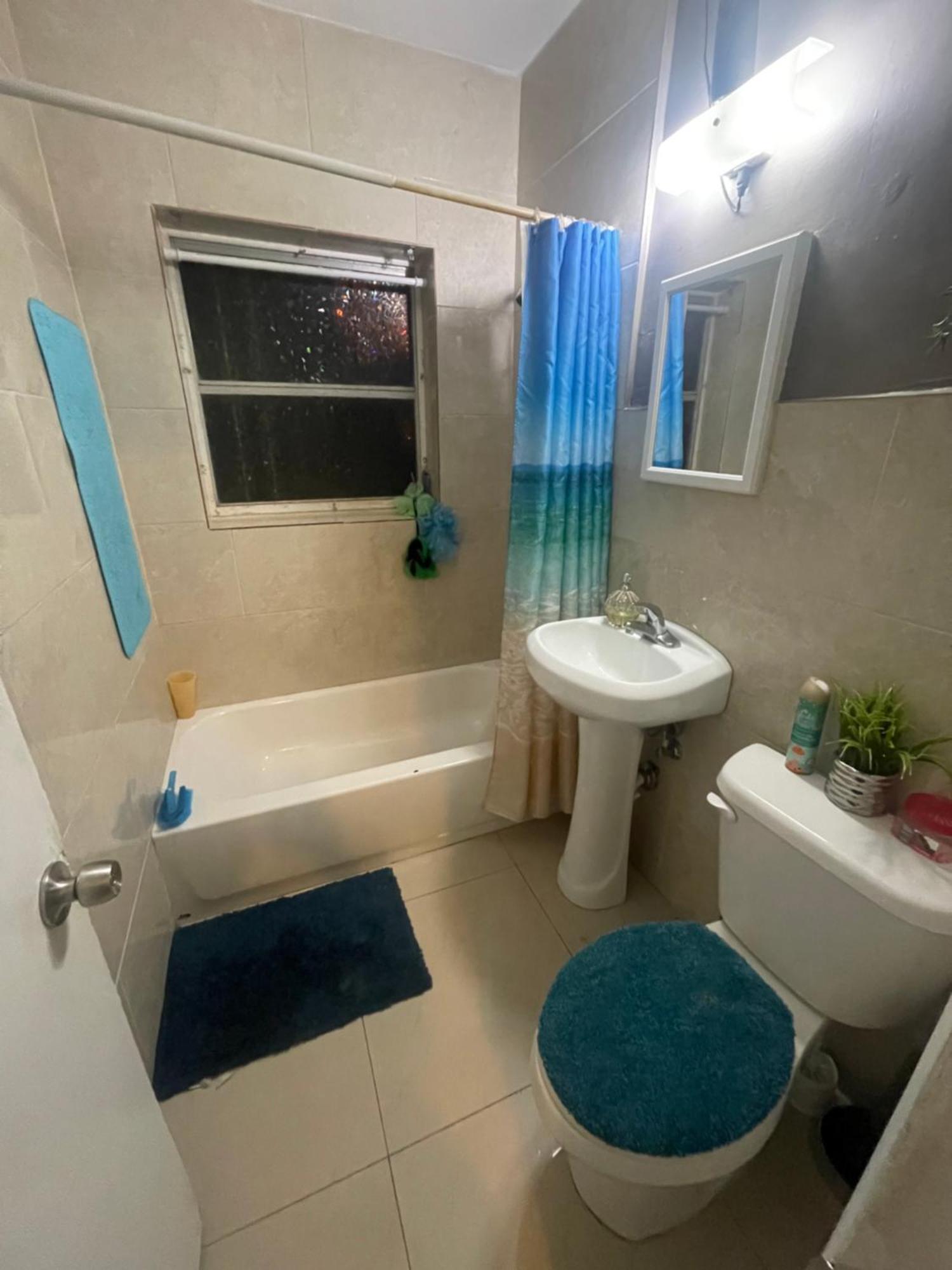 Miami Vibes "Hostel-Like" Shared Room North Miami Zewnętrze zdjęcie
